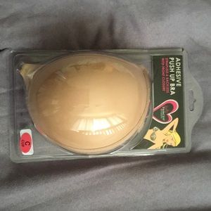 Adhesive Strapless Bra